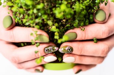 natural nail treatment